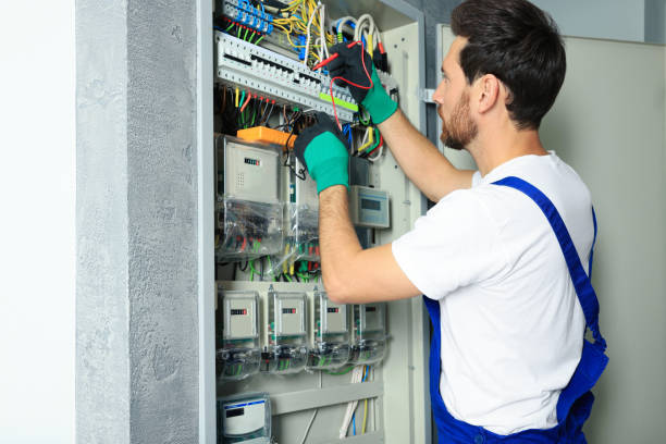 Best Circuit Breaker Repair  in Stratford, OK